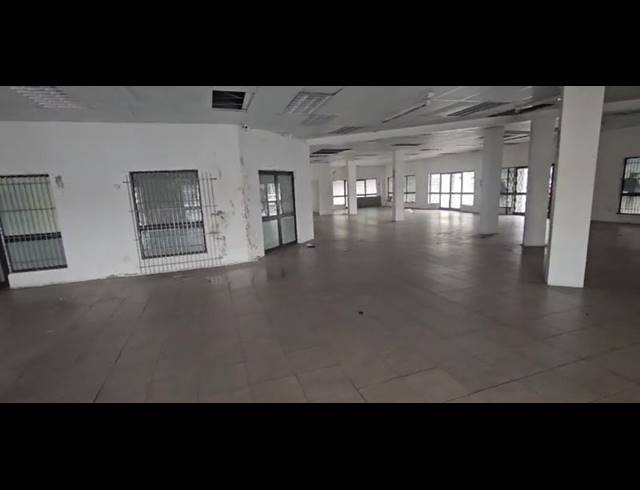 RETAIL PROPERTY TO RENT IN TABLE VIEW